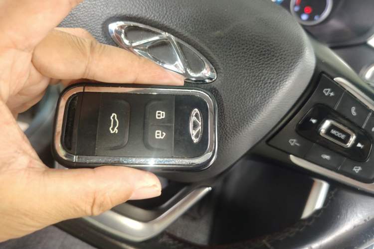 Used Chery Tiggo 8 2019 1.5 TCI Automatic Elite Model Vehicle Key