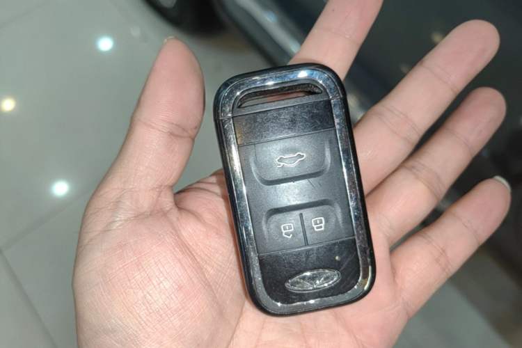 Used Chery Tiggo 8 2019 1.6 TGDI Automatic Elite Model Vehicle Key