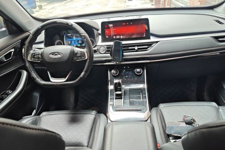 Used Chery Tiggo 8 2019 1.6 TGDI Automatic Elite Model Center Console
