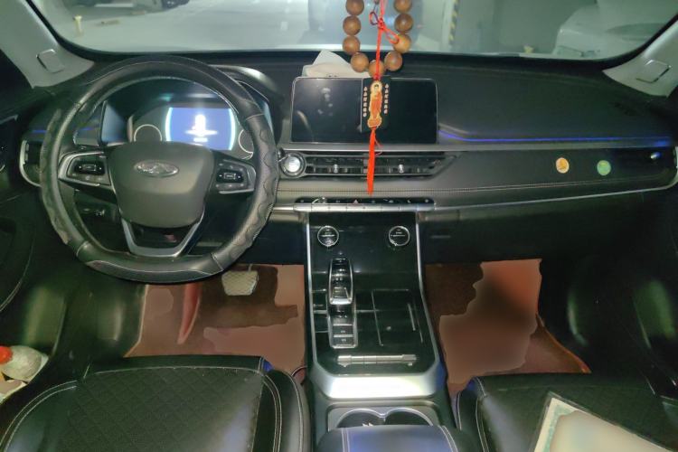 Used Chery Tiggo 8 2019 1.6 TGDI Automatic Elite Model Center Console