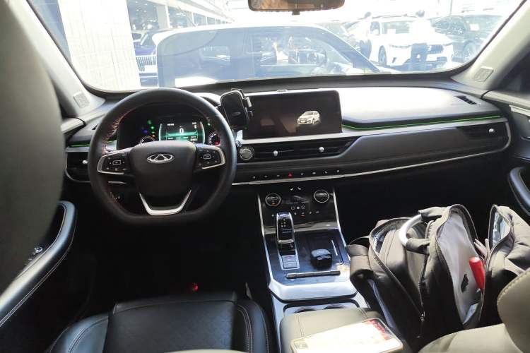 Used Chery Tiggo 8 2019 1.6 TGDI Automatic Elite Model Center Console