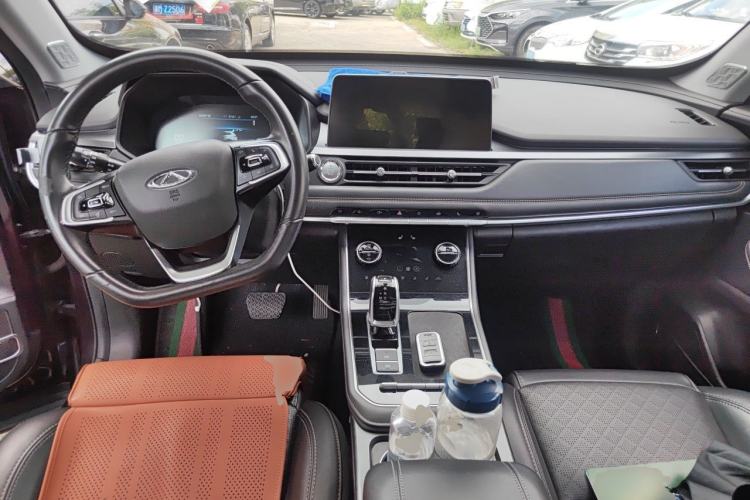 Used Chery Tiggo 8 2019 1.6 TGDI Automatic Elite Model Center Console