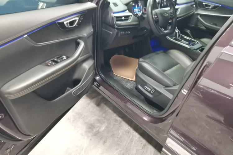 Used Chery Tiggo 8 2019 1.6 TGDI Automatic Elite Model Driver Seat
