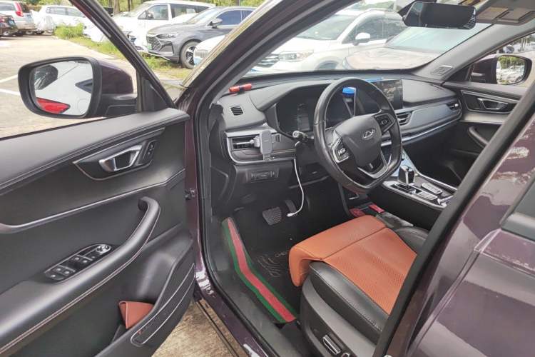 Used Chery Tiggo 8 2019 1.6 TGDI Automatic Elite Model Driver Seat