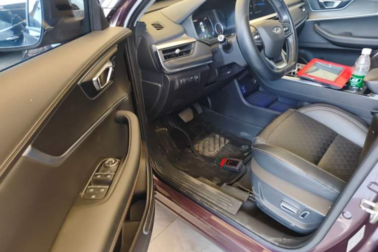 Used Chery Tiggo 8 2019 1.6 TGDI Automatic Elite Model Driver Seat