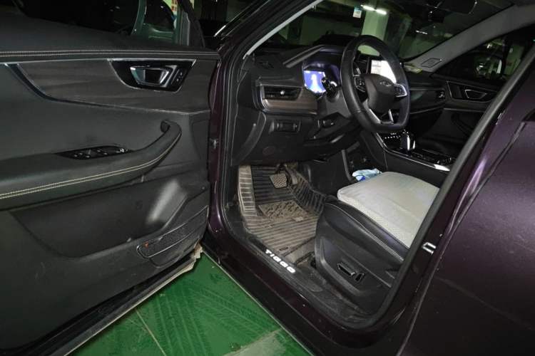 Used Chery Tiggo 8 2019 1.6 TGDI Automatic Luxury Model Driver Seat