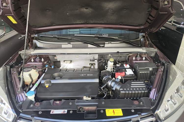 Used Chery Tiggo 8 2019 1.6 TGDI Automatic Elite Model Engine Bay