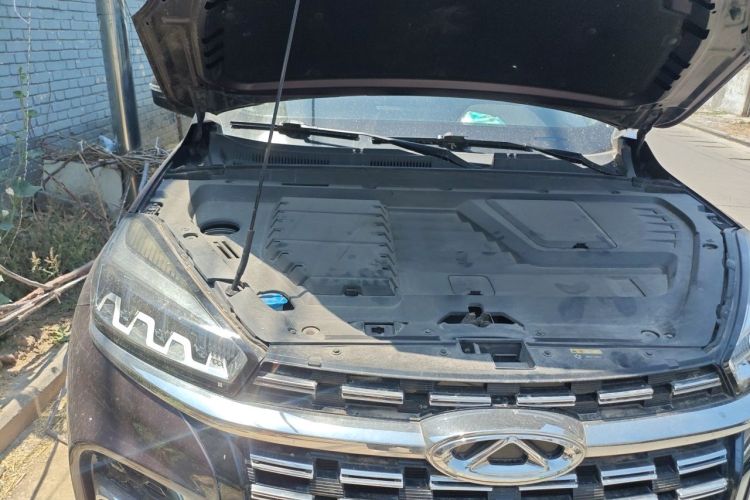 Used Chery Tiggo 8 2019 1.6 TGDI Automatic Luxury Model Engine Bay Right