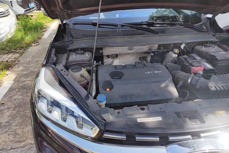 Used Chery Tiggo 8 2019 1.6 TGDI Automatic Elite Model Engine Bay Right