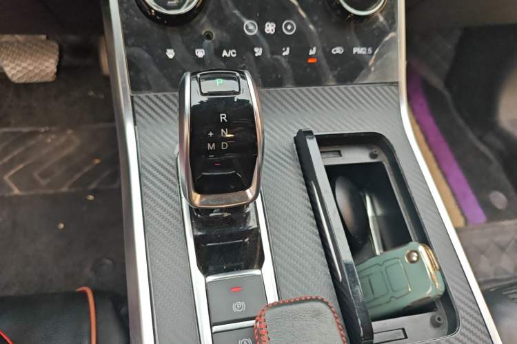 Used Chery Tiggo 8 2019 1.6 TGDI Automatic Luxury Model Gear Lever