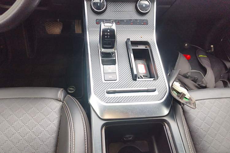 Used Chery Tiggo 8 2019 1.6 TGDI Automatic Fashion Edition Gear Lever