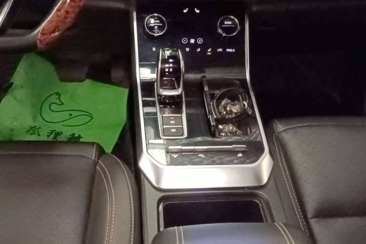 Used Chery Tiggo 8 2019 1.6 TGDI Automatic Luxury Model Gear Lever