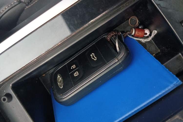 Used Chery Tiggo 8 2019 1.6 TGDI Automatic Luxury Model Interior 1