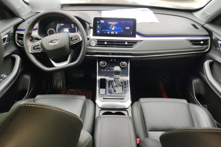 Used Chery Tiggo 8 2019 1.5 TCI Automatic Elite Model Interior 2