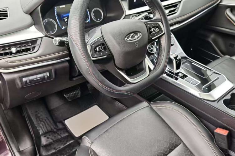 Used Chery Tiggo 8 2019 1.6 TGDI Automatic Elite Model Interior 3