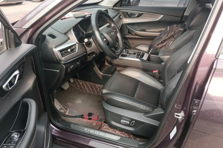 Used Chery Tiggo 8 2019 1.6 TGDI Automatic Luxury Model Interior 3
