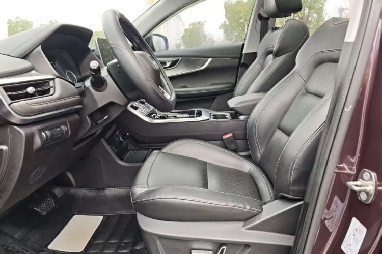 Used Chery Tiggo 8 2019 1.6 TGDI Automatic Elite Model Interior 5