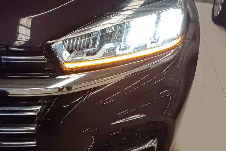 Used Chery Tiggo 8 2019 1.6 TGDI Automatic Luxury Model Left Front Headlight