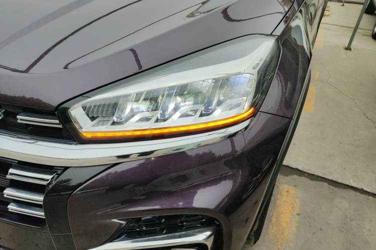 Used Chery Tiggo 8 2019 1.5 TCI Automatic Elite Model Left Front Headlight