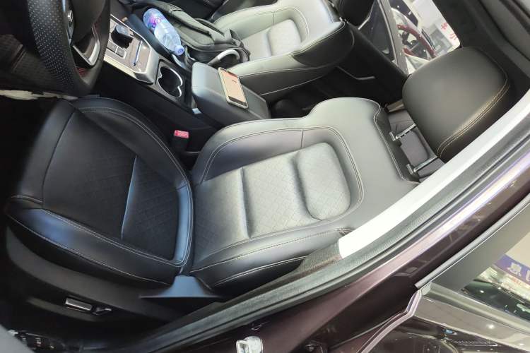 Used Chery Tiggo 8 2019 1.6 TGDI Automatic Elite Model Left Front Seat