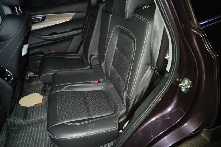 Used Chery Tiggo 8 2019 1.6 TGDI Automatic Luxury Model Left Rear Seat