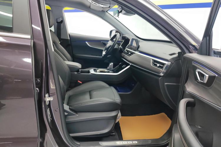 Used Chery Tiggo 8 2019 1.6 TGDI Automatic Luxury Model Right Front Seat