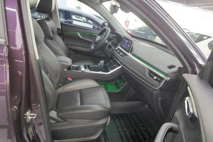 Used Chery Tiggo 8 2019 1.6 TGDI Automatic Elite Model Right Front Seat