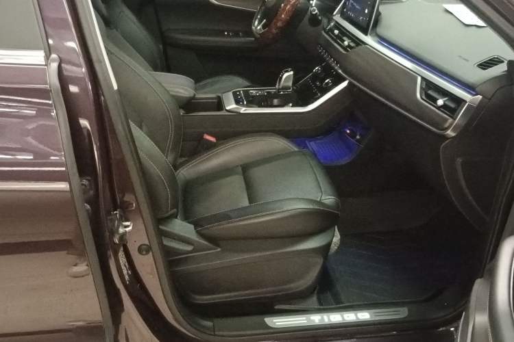 Used Chery Tiggo 8 2019 1.6 TGDI Automatic Luxury Model Right Front Seat