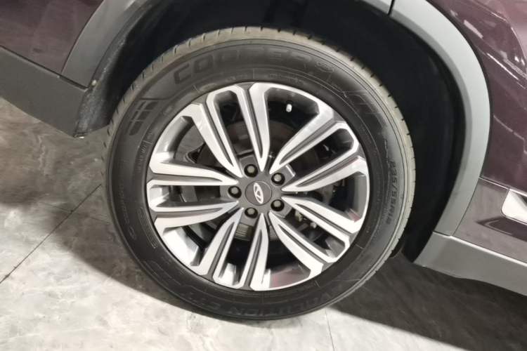 Used Chery Tiggo 8 2019 1.6 TGDI Automatic Elite Model Right Rear Wheel Hub