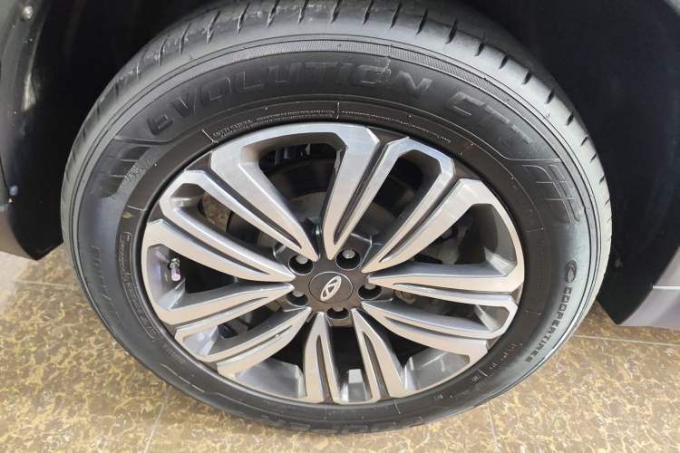 Used Chery Tiggo 8 2019 1.6 TGDI Automatic Elite Model Right Rear Wheel Hub