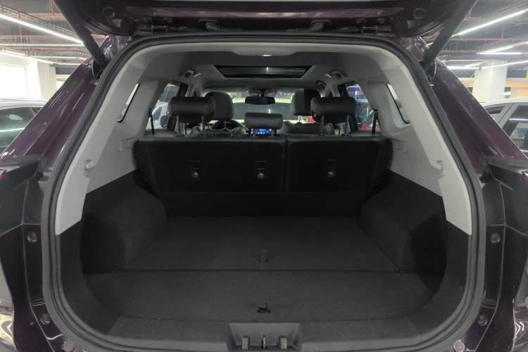 Used Chery Tiggo 8 2019 1.6 TGDI Automatic Elite Model Trunk