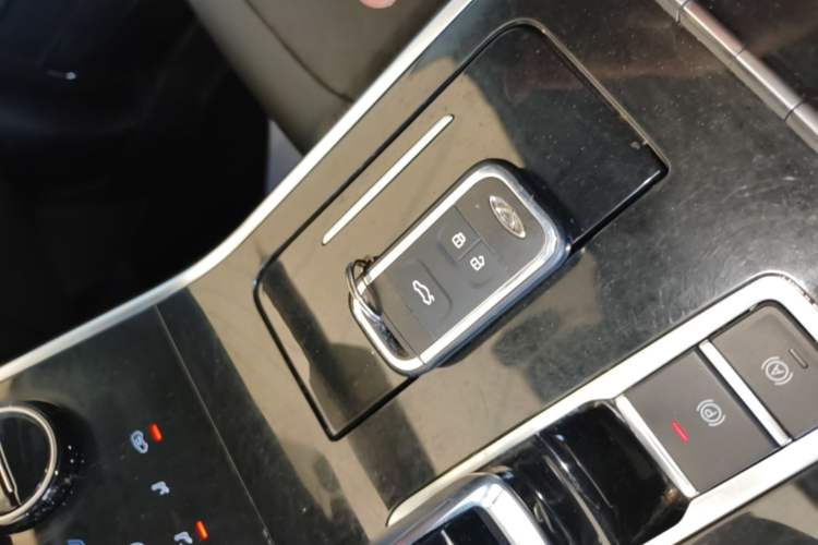 Used Chery Tiggo 8 2019 1.6 TGDI Automatic Elite Model Vehicle Key