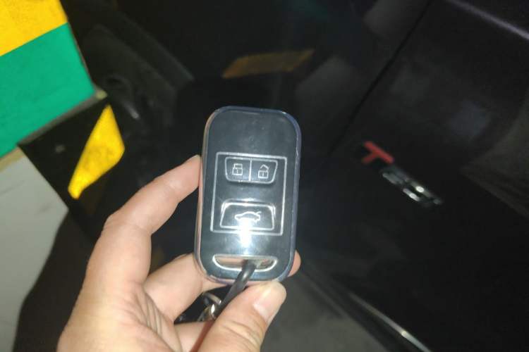 Used Chery Tiggo 8 2019 1.6 TGDI Automatic Elite Model Vehicle Key