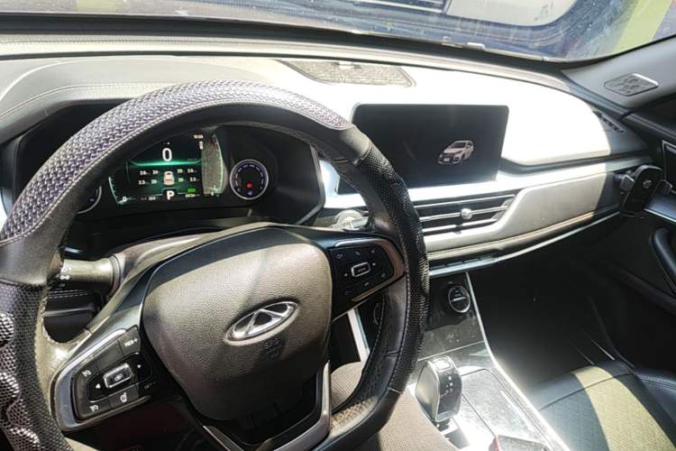 Used Chery Tiggo 8 2019 1.6 TGDI Automatic Elite Model Center Console