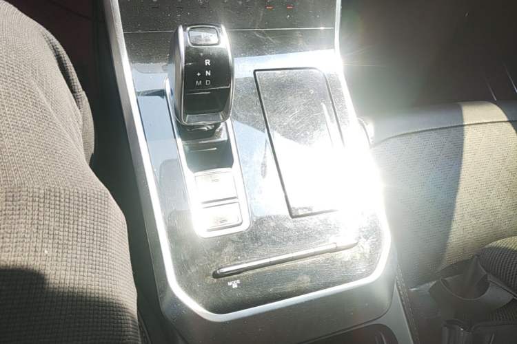 Used Chery Tiggo 8 2019 1.6 TGDI Automatic Elite Model Gear Lever