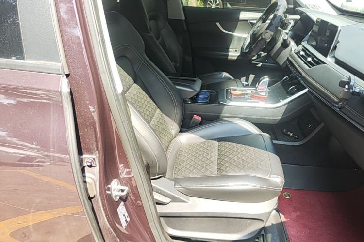 Used Chery Tiggo 8 2019 1.6 TGDI Automatic Elite Model Right Front Seat