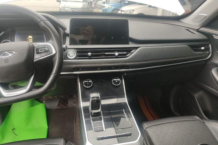 Used Chery Tiggo 8 2019 1.6 TGDI Automatic Fashion Edition Audio And AC Panel