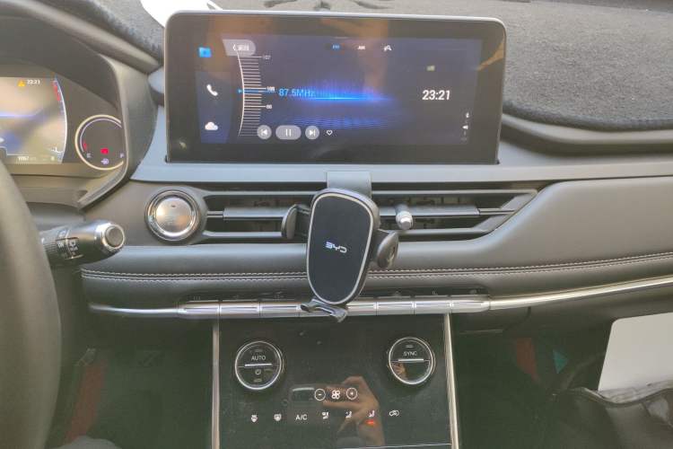 Used Chery Tiggo 8 2019 1.5 TCI Manual Elite Model Audio And AC Panel