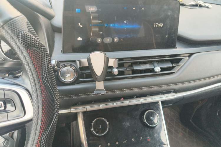 Used Chery Tiggo 8 2019 1.5 TCI Manual Elite Model Audio And AC Panel