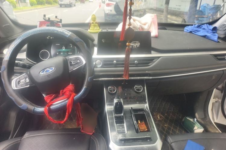 Used Chery Tiggo 8 2019 1.6 TGDI Automatic Elite Model Center Console