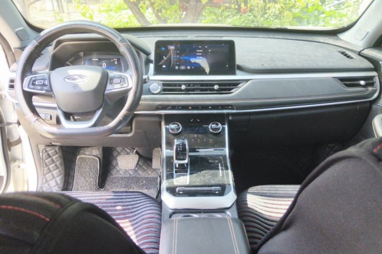 Used Chery Tiggo 8 2019 1.6 TGDI Automatic Elite Model Center Console