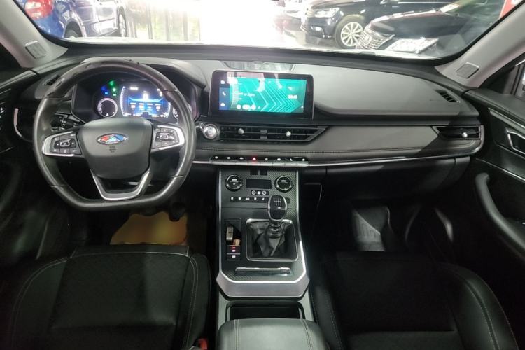Used Chery Tiggo 8 2019 1.5 TCI Manual Elite Model Center Console