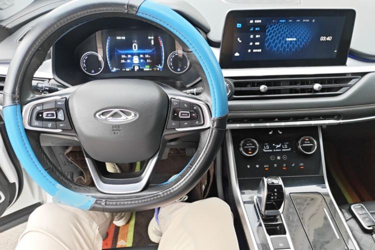 Used Chery Tiggo 8 2019 1.6 TGDI Automatic Elite Model Center Console