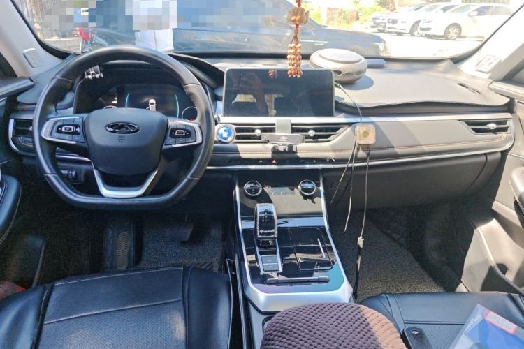 Used Chery Tiggo 8 2019 1.6 TGDI Automatic Elite Model Center Console