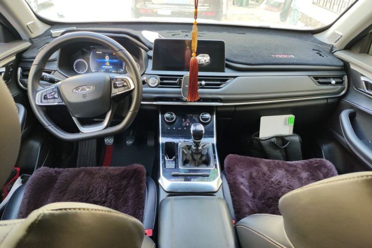 Used Chery Tiggo 8 2019 1.5 TCI Manual Elite Model Center Console