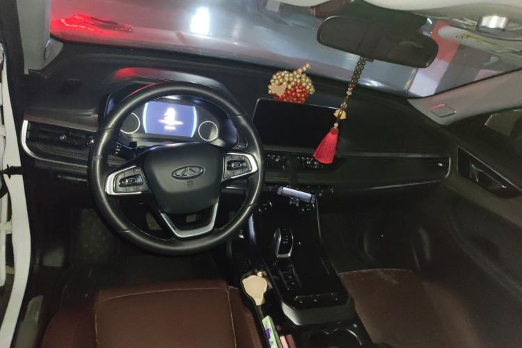 Used Chery Tiggo 8 2019 1.6 TGDI Automatic Elite Model Center Console