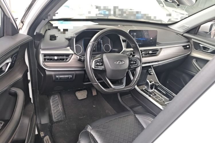 Used Chery Tiggo 8 2019 1.6 TGDI Automatic Luxury Model Center Console