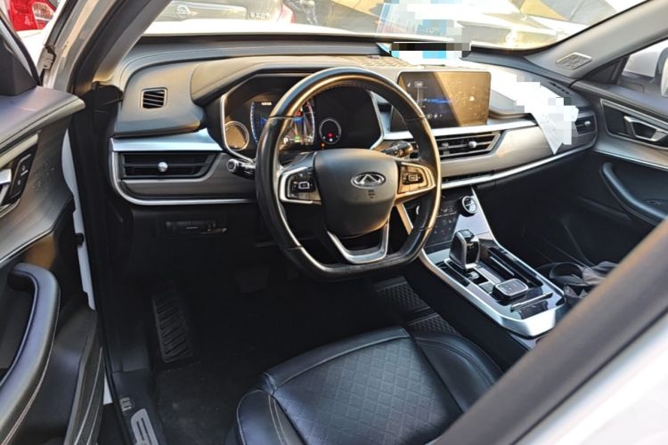 Used Chery Tiggo 8 2019 1.6 TGDI Automatic Luxury Model Center Console