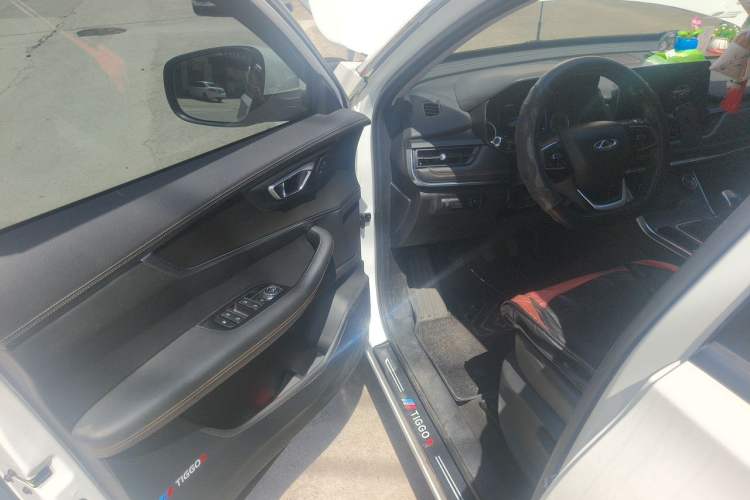 Used Chery Tiggo 8 2019 1.5 TCI Manual Elite Model Driver Seat