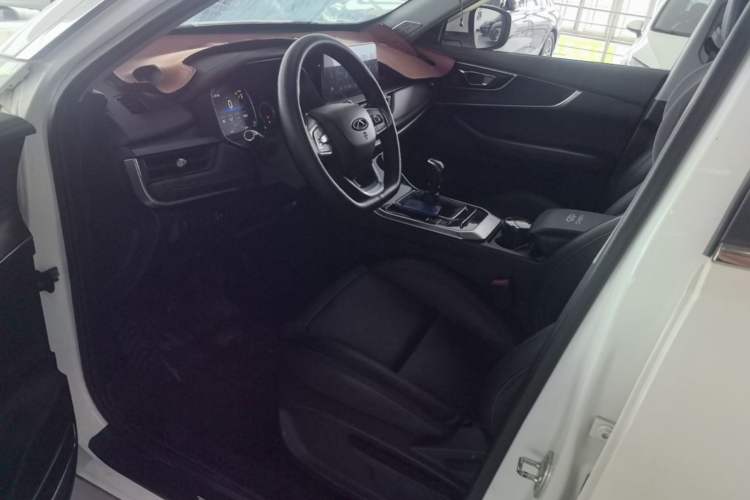 Used Chery Tiggo 8 2019 1.5 TCI Manual Elite Model Driver Seat